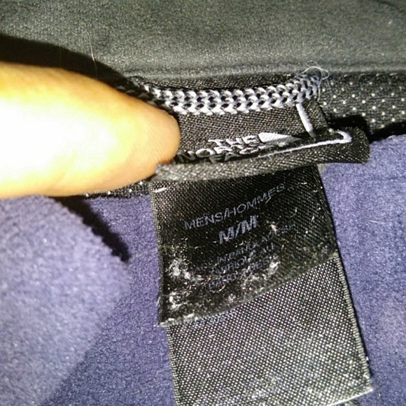 The North Face Zip-up Sweater(medium) - Picture 4 of 4